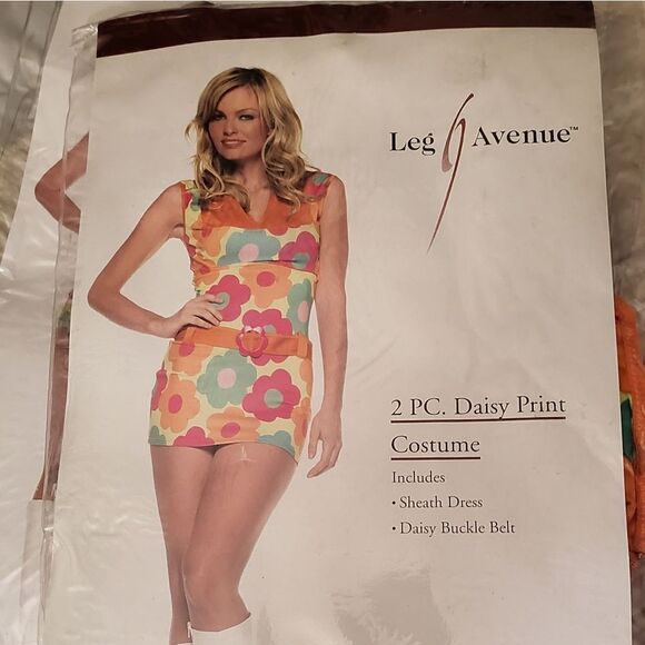 NWT LegAvenue Barbie Daisy Hippie Costume Pink 70s Bodycon Mini Dress - Picture 4 of 5